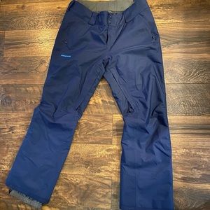 Patagonia women’s snow pants- like new